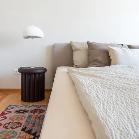 Arkos Apartment